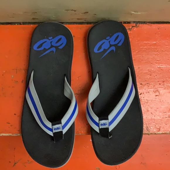Nike 6.0 thong sandal, 11 - Picture 2 of 3